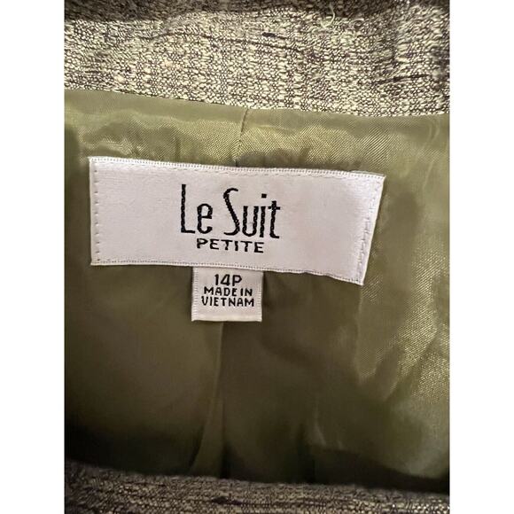 LeSuit Petite Women's 2 Piece Suit with Skirt, Size 14P - Picture 2 of 16